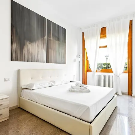Istria & Zara Flat With Private Parking